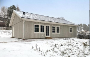 3 Bedroom Amazing Home In Motala, Motala